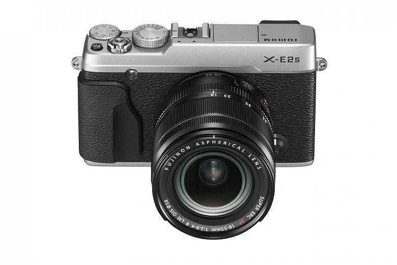 The Fujifilm X-E2s' picture quality is great for its class.