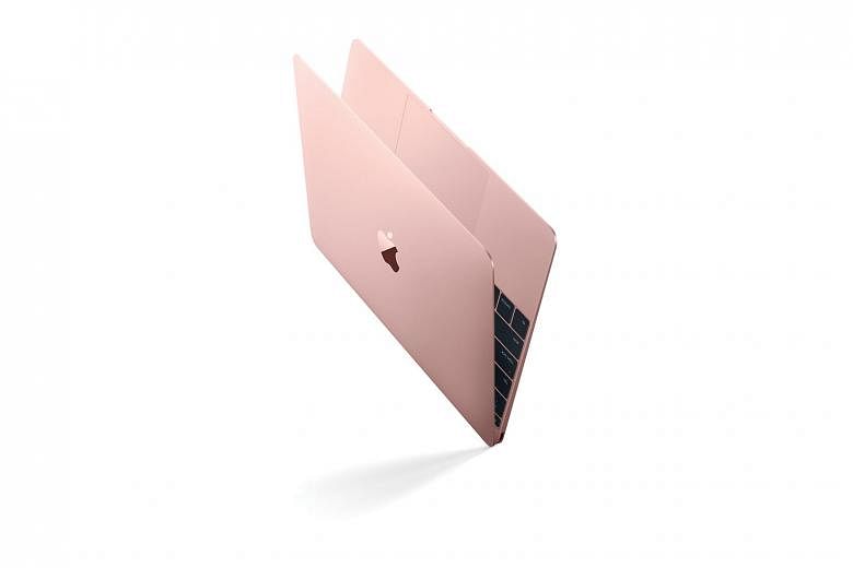 The MacBook is still an aluminium unibody that weighs a mere 920g.