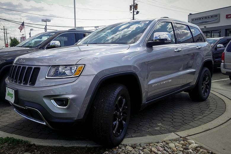 The Jeep Grand Cherokee has been recalled for a suspected design fault that makes drivers think it is in park position when it is not.