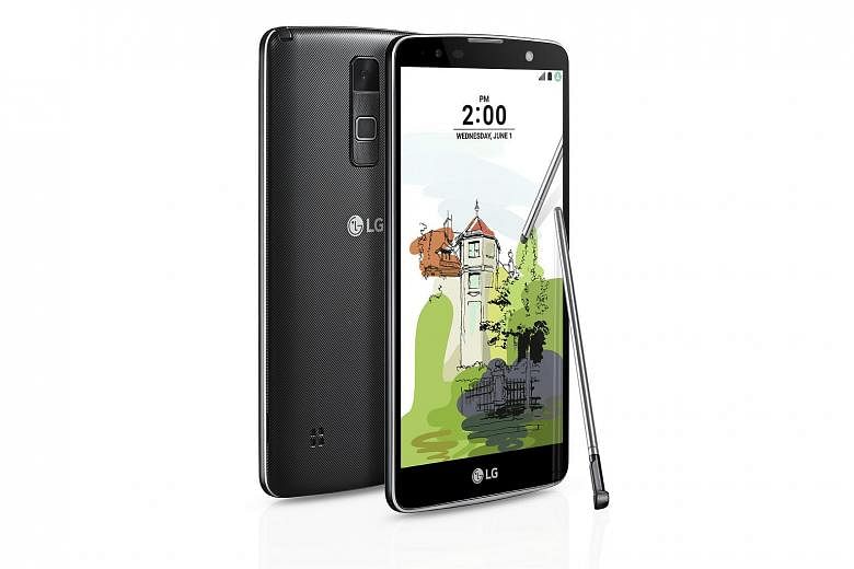 The stylus glides very easily over the LG Stylus 2 Plus' screen, and it is also slightly pressure- sensitive.
