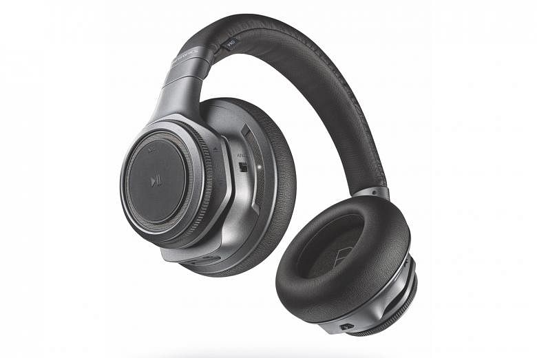 One plus point in the BackBeat Pro+ is the earcups' generous padding, which makes them very comfortable on the ears.