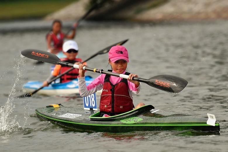 A record 800 competitors took part in the Singapore Canoe Marathon yesterday at the Singapore Sport Hub's Water Sport Cenre. Organised by the Singapore Canoe Federation, the event featured 44 categories. Liaw Ann Lin, 11, was among those who took par