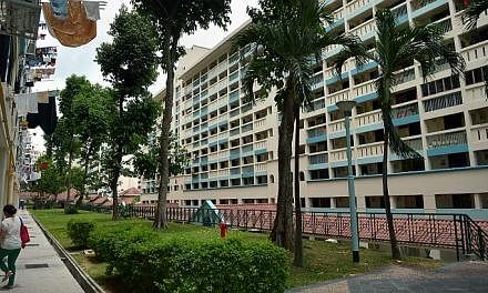 About 800,000 Singaporean households in Housing Board flats will receive around $80 million in service and conservancy charges (S&amp;CC) rebates this year, in accordance with this year's Budget announcements. -- ST PHOTO: KUA CHEE SIONG&nbsp;