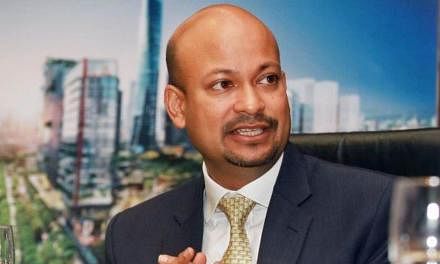 Mr Arul Kanda Kandasamy, the president and group executive&nbsp;of 1Malaysia Development Berhad (1MDB) has refuted a claim by whistleblower portal Sarawak Report that he had provided false statements to Malaysia's central bank that the state investme