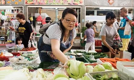 Madam Ade Choo likes that the vendors at Tekka Market give her shopping and cooking advice. Mrs Lesley Ma has her favourite wet market stall holders' phone numbers on speed dial. Madam Tan Kim Keok likes the wet market at Chinatown Complex because pr