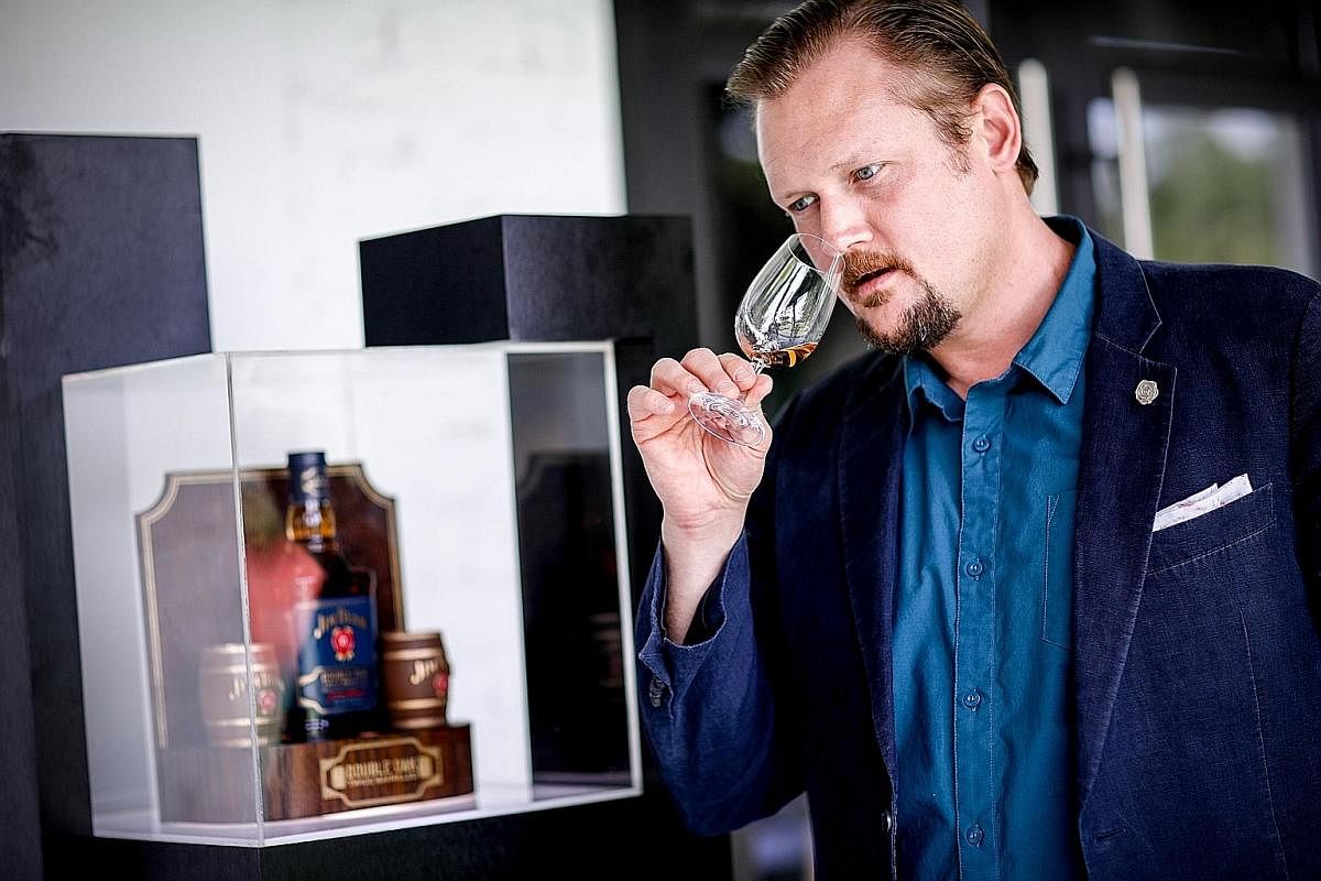Jim Beam's American whiskey ambassador Adam Harris recommends having Double Oak in a Boulevardier or Manhattan cocktail to capitalise on the extra flavour.