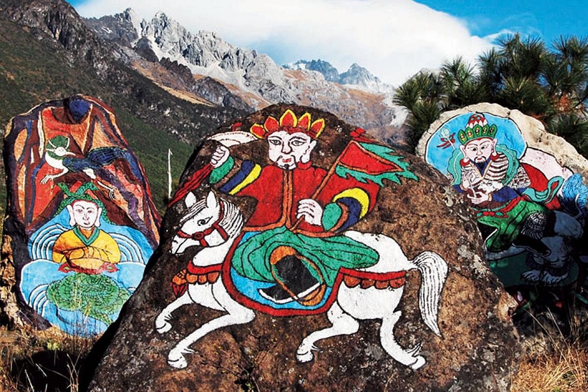 (Above) The Dongba Pantheon on Yulong Snow Mountain - the wood carvings of Dongba gods and icons are an excellent introduction to the meshing of the spirit, human and ghost worlds in Naxi spirituality. The Naxi (right) are the most familiar of Lijian