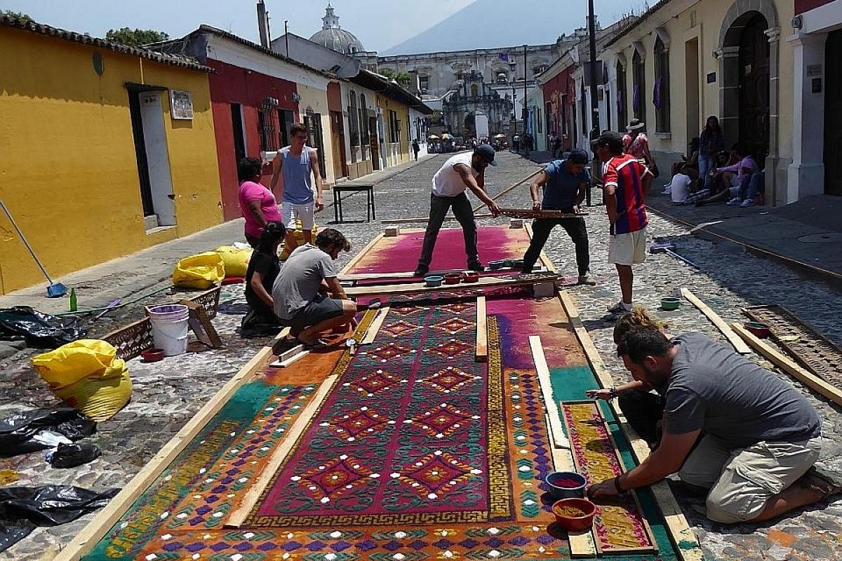 During the week leading up to Easter, the streets of Antigua are lined with "carpets" made of coloured sawdust, to be trampled on by processions carrying replicas of various stations of the cross.