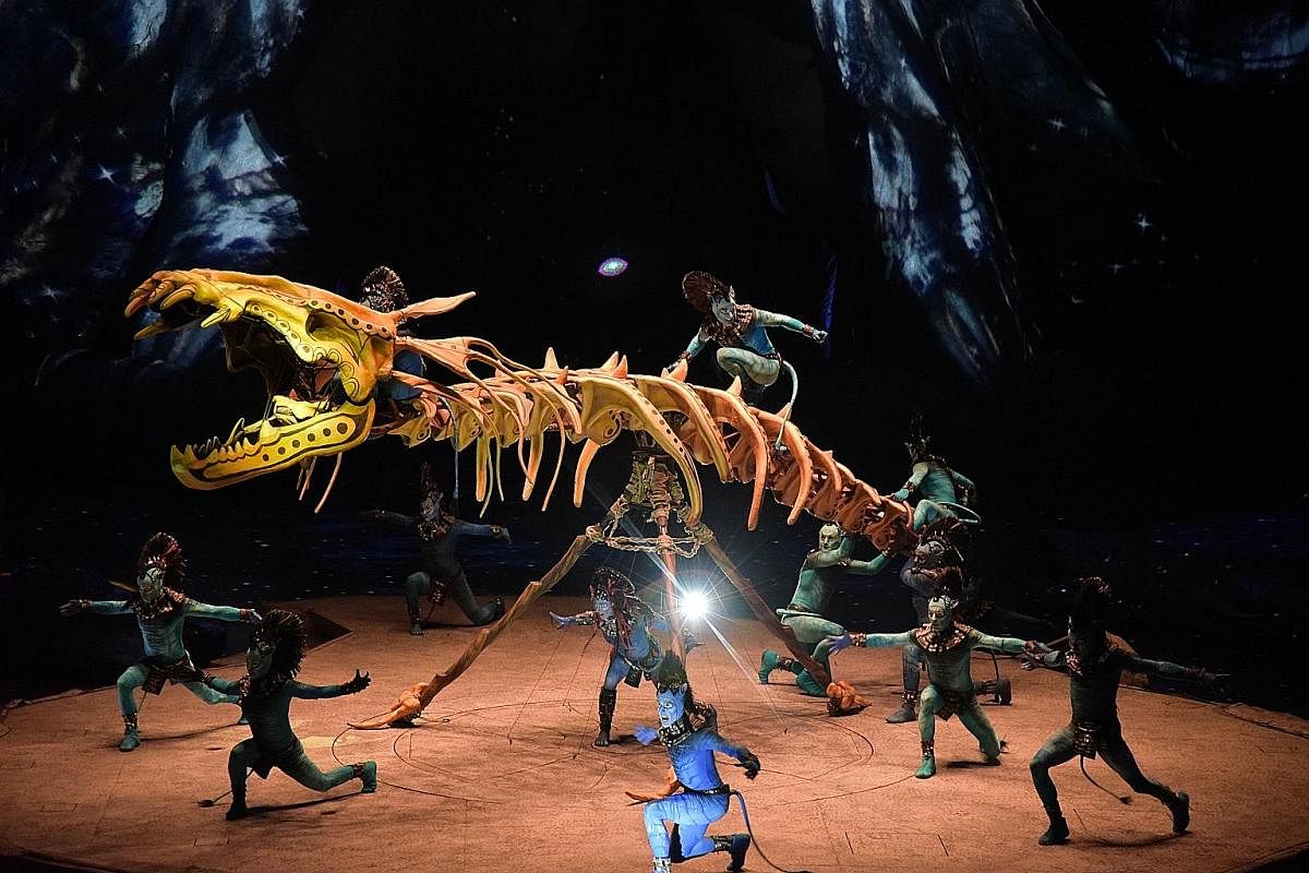 Like the movie Avatar, Toruk - The First Flight is set in the visually stunning world of Pandora, a fictional moon. Audiences can expect a riveting fusion of cutting-edge visuals, puppetry and stagecraft at Toruk - The First Flight.