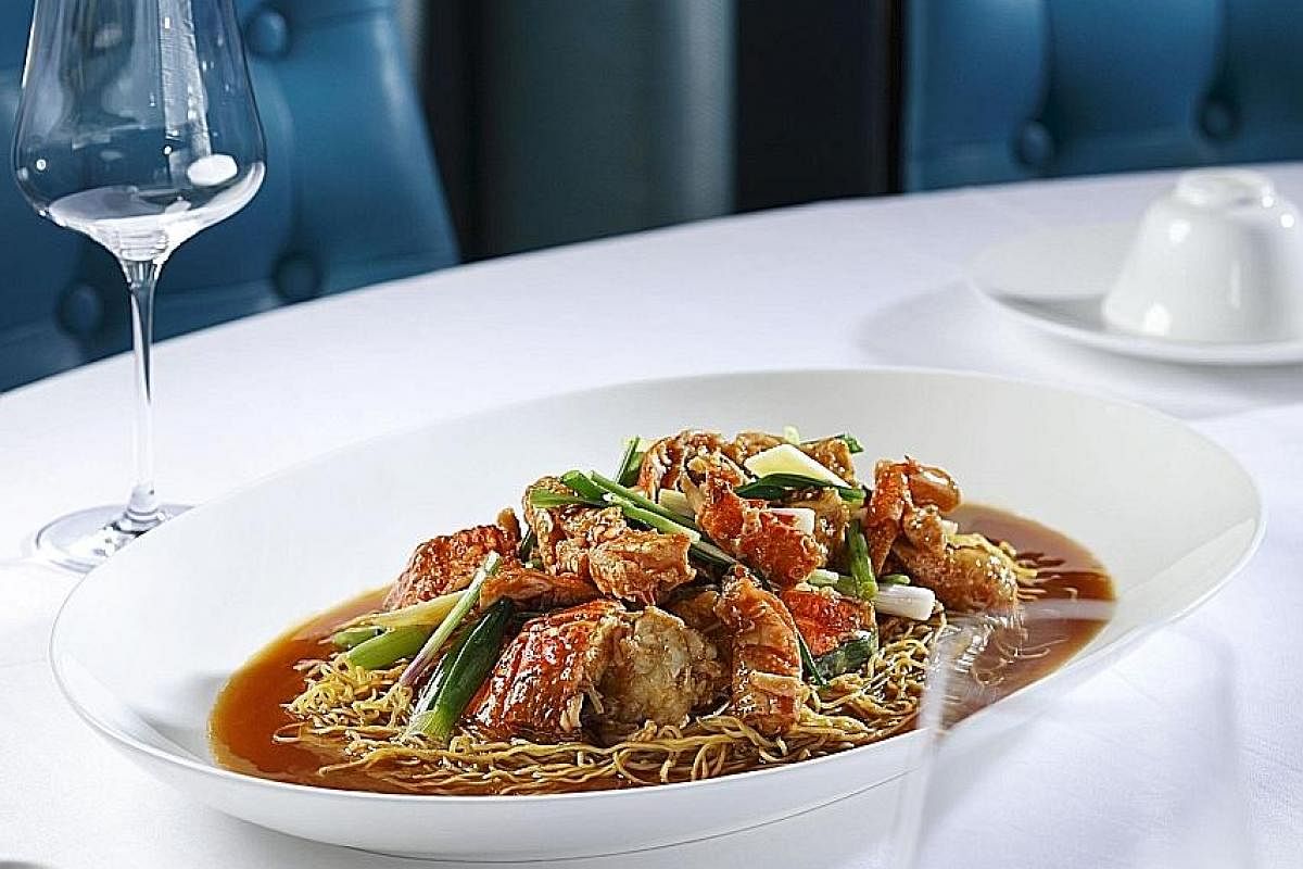 The Lobster Cantonese, Ginger, Spring Onion, Wonton Noodle (above) has delicious flavours of lobster shells and oyster sauce which does not mask the sweetness of the lobster meat. The Crispy Duck (below) is shredded at the table and served with crepe