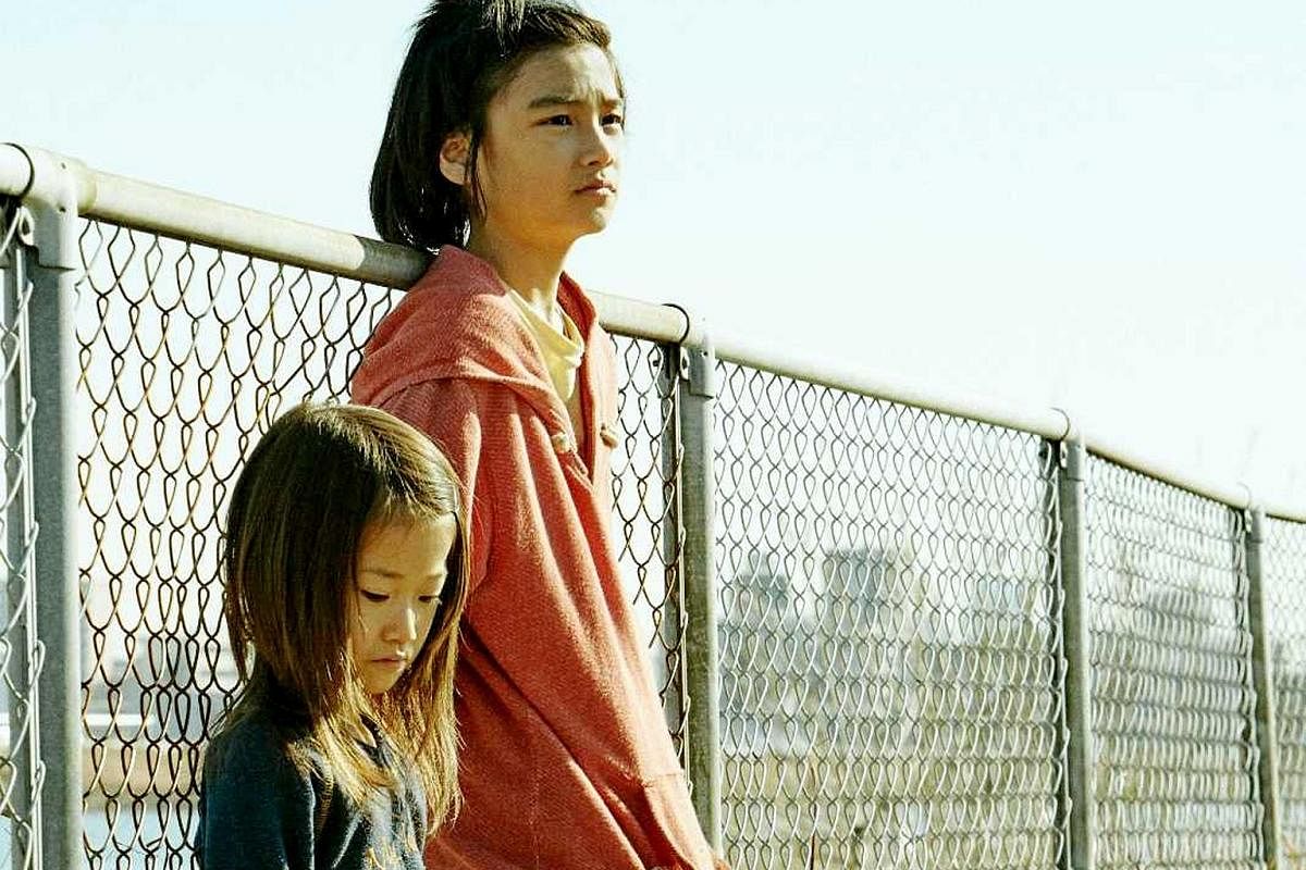 Miyu Sasaki (left) and Kairi Jo in Shoplifters.