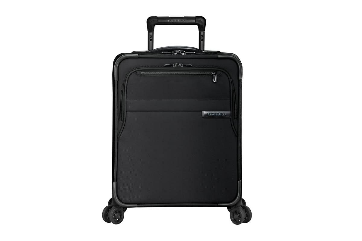Briggs & Riley international carry-on expandable wide-body spinner