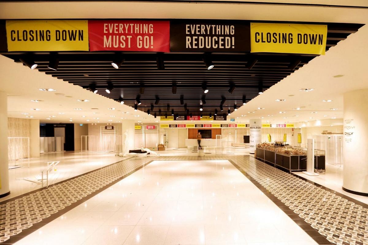 In Pictures: Robinsons Shuts Its Last Outlet | The Straits Times