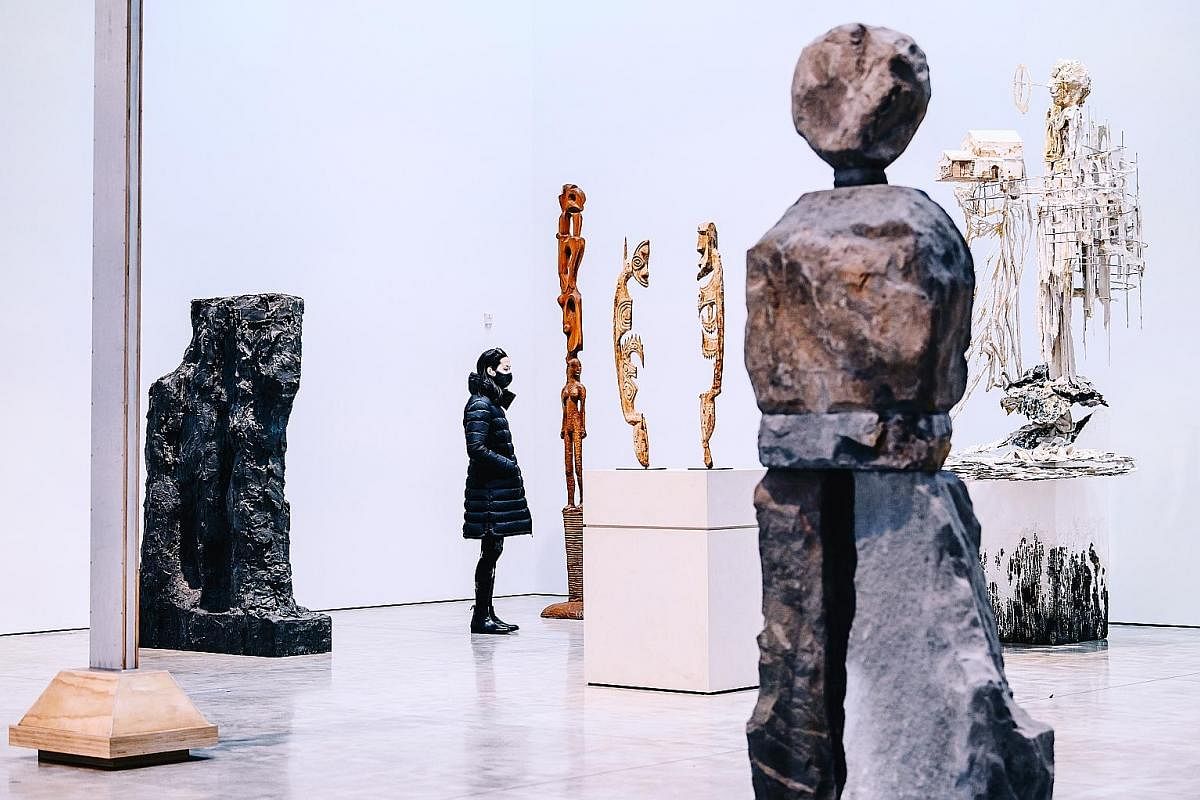 Monolithic sculptures (above) at the Between The Earth And Sky exhibition at Kasmin Gallery in New York. The show brings together 22 works and aims to explore how columns and stelae are sometimes seen as markers in cultures and history. Keep Dreaming