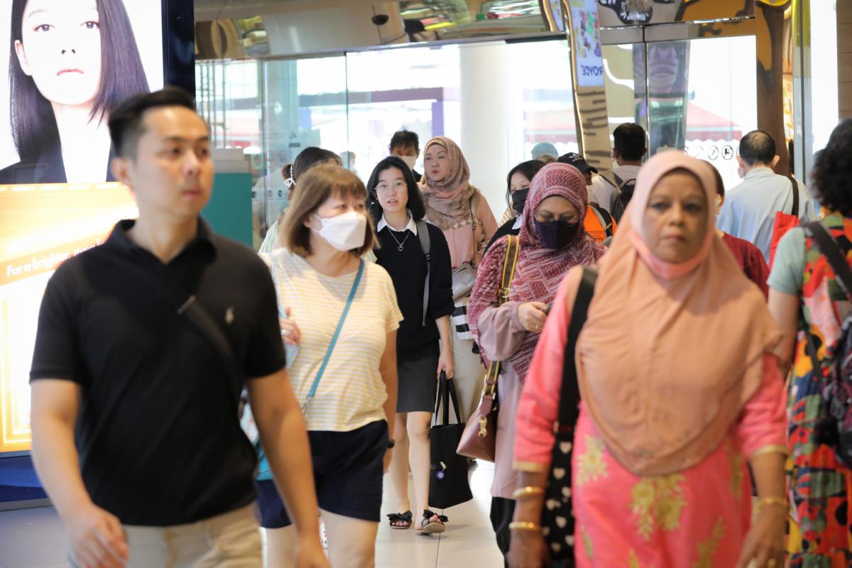 In Pictures First day of eased maskwearing rules The Straits Times
