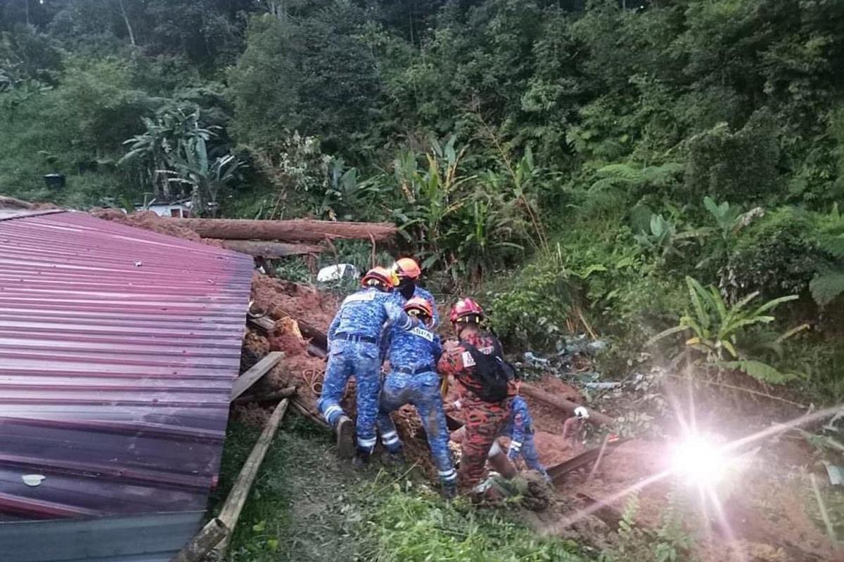 In Pictures: Landslide hits campsite near Malaysia’s Genting Highlands ...