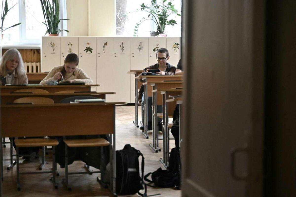 Ukraine Student In Pictures: War in Ukraine pushes a generation of children to the ...